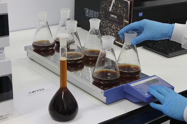 t-12多用途催化劑，顯著提高聚氨酯制品的耐候性和抗老化性能